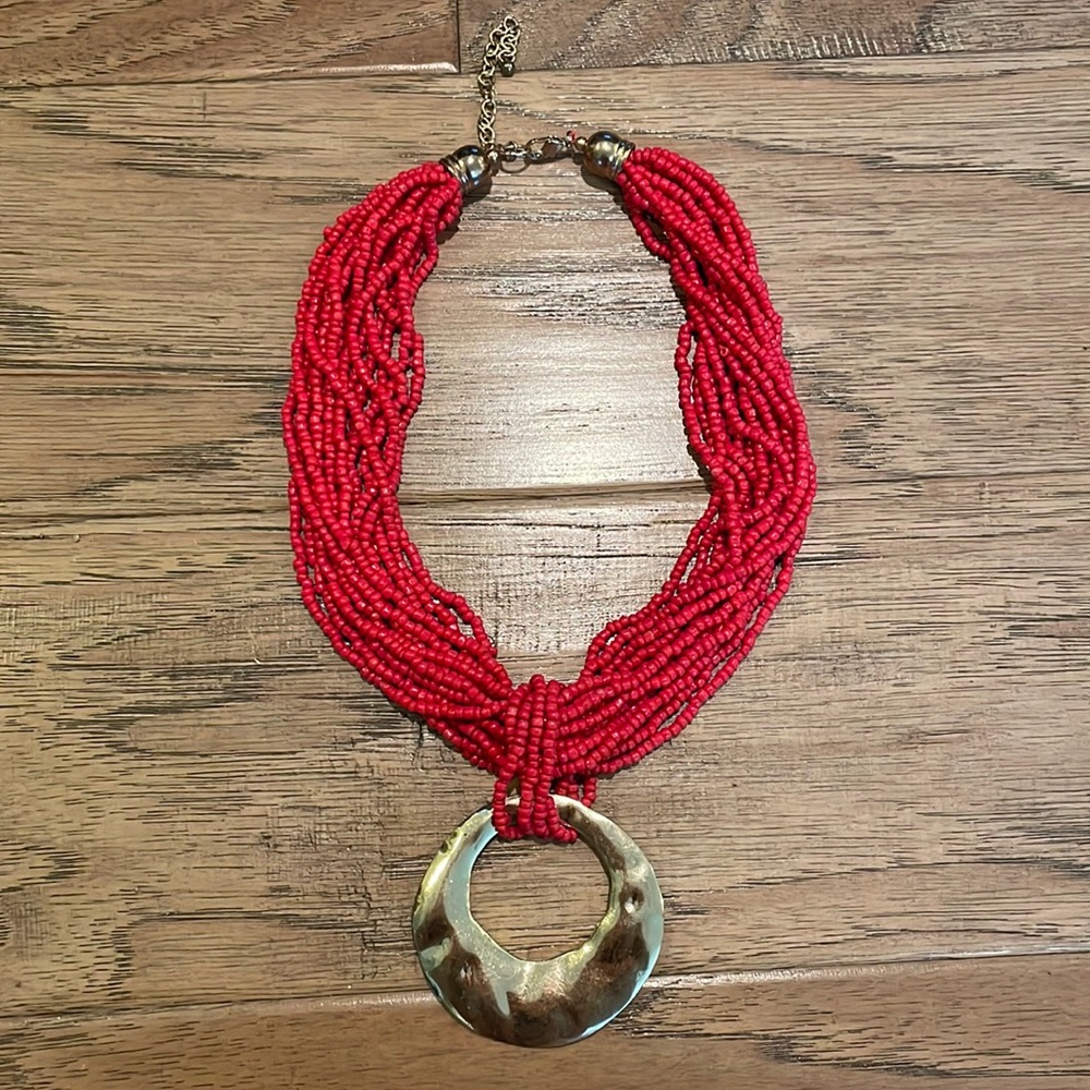 Versona Super cute Red/Orange Beaded Necklace with Gold Hammered Circle